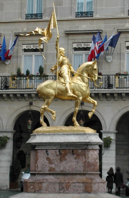 Gold rider, The Tuileries